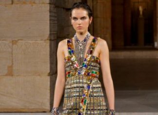 Chanel Metiers D’art 2018-19 Kreasyonu Chanel Metiers D'art 2018-19 Kreasyonu