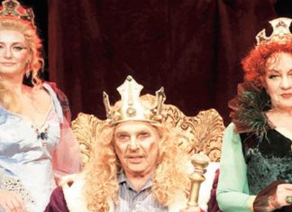 Erdal Özyağcılar’dan Kral Oyunu Erdal Özyağcılar'dan Kral Oyunu