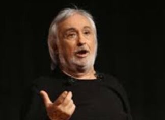 Müjdat Gezen’den “Eyvallah” Müjdat Gezen'den "Eyvallah"