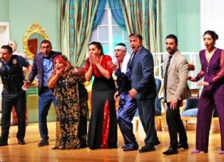 Yalan Dolan Tiyatro Oyunu Yalan Dolan Tiyatro Oyunu