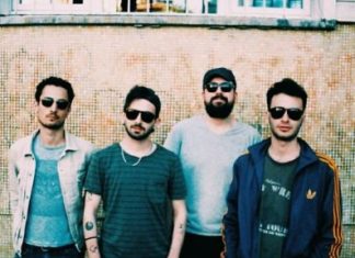 Yüzyüzeyken Konuşuruz İstanbul Konseri Yüzyüzeyken Konuşuruz İstanbul Konseri