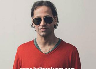 Kaan Tangöze Kadıköy Sahnede Kaan Tangöze Kadıköy Sahne'de