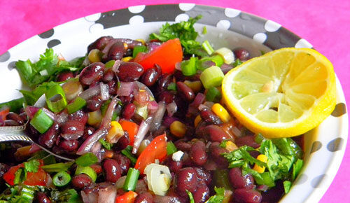 enfes-meksika-salatasi Enfes Meksika Salatası