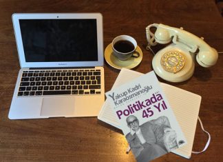 Yakup Kadri Karaosmanoğlu’ndan Politikada 45 Yıl Yakup Kadri karaosmanoğlu'ndan Politikada 45 Yıl