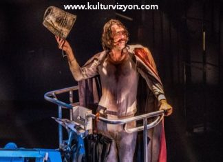 Bir Delinin Hatıra Defteri Diyarbakır’da Bir Delinin Hatıra Defteri Diyarbakır'da