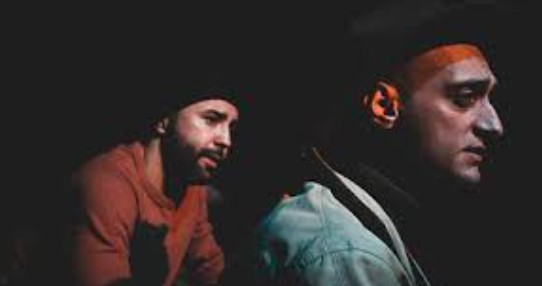 bir-insani-sevmekle-baslar-her-sey-burgazadada Bir İnsanı Sevmekle Başlar Her Şey Burgazada'da