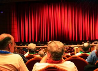 Almanya’da Sinema ve Tiyatrolar Açılıyor Almanya'da Sinema ve Tiyatrolar Açılıyor