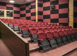 Hollanda Sinema Salonlarını Açıyor Hollanda Sinema Salonlarını Açıyor
