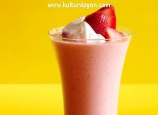 Leziz Kekli Smoothie Tarifi Leziz Kekli Smoothie Tarifi