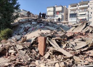 Samos ve İzmir’de Deprem
