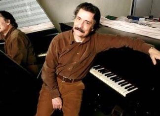 Timur Selçuk Hayata Veda Etti