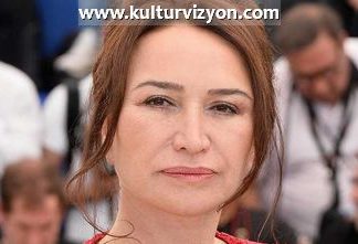 Demet Akbağ’dan Flaş Açıklama Demet Akbağ'dan Flaş Açıklama