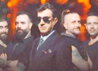 Ayna 30. Yıl Turnesi Başladı