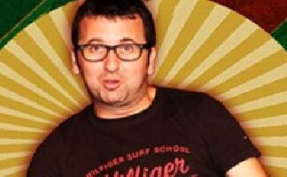 Metin Zakoğlu’ndan Edepsiz Komedi