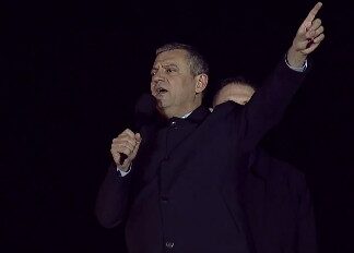Özgür Özel Büyükada’da İktidara Sert Tokat Gibi Mesaj Verdi!