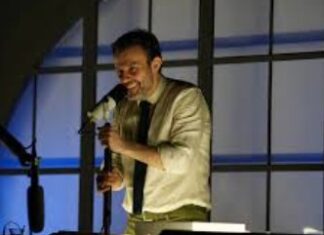 Salih Bademci’den Sesler Oyunu