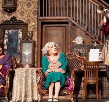 Ahududu Tiyatro Oyunu